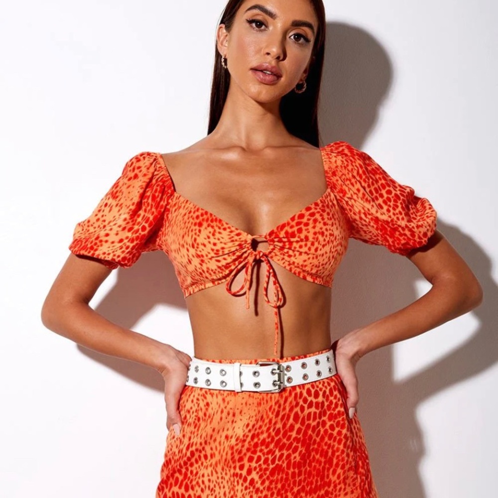 Motel Rocks Chelin Crop Top Gradient Cheetah Tangerine